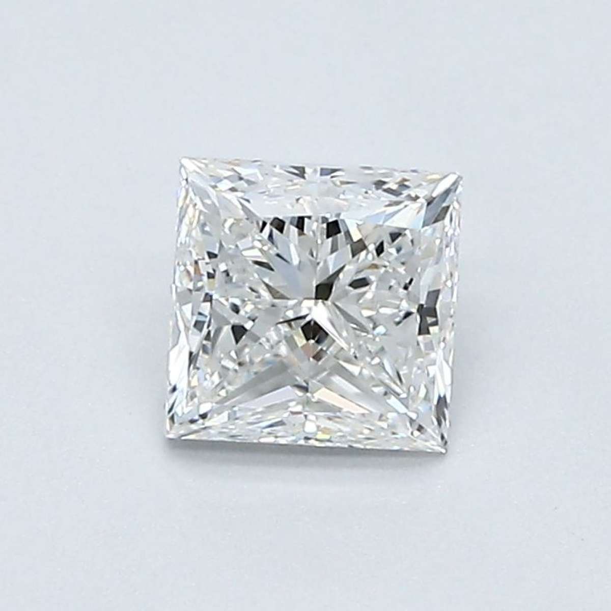 Certified Diamond GIA Carats 0.7 Color G Clarity VVS2  -  EX  VG Fluorescence NON Brown No Green No Milky No EyeClean 100%