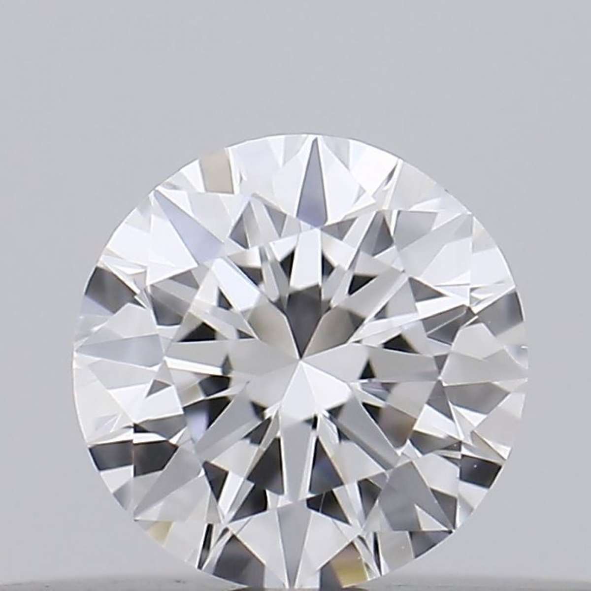 Certified Diamond GIA Carats 0.18 Color D Clarity VVS2  EX  VG  VG Fluorescence NON Brown No Green No Milky No EyeClean 100%