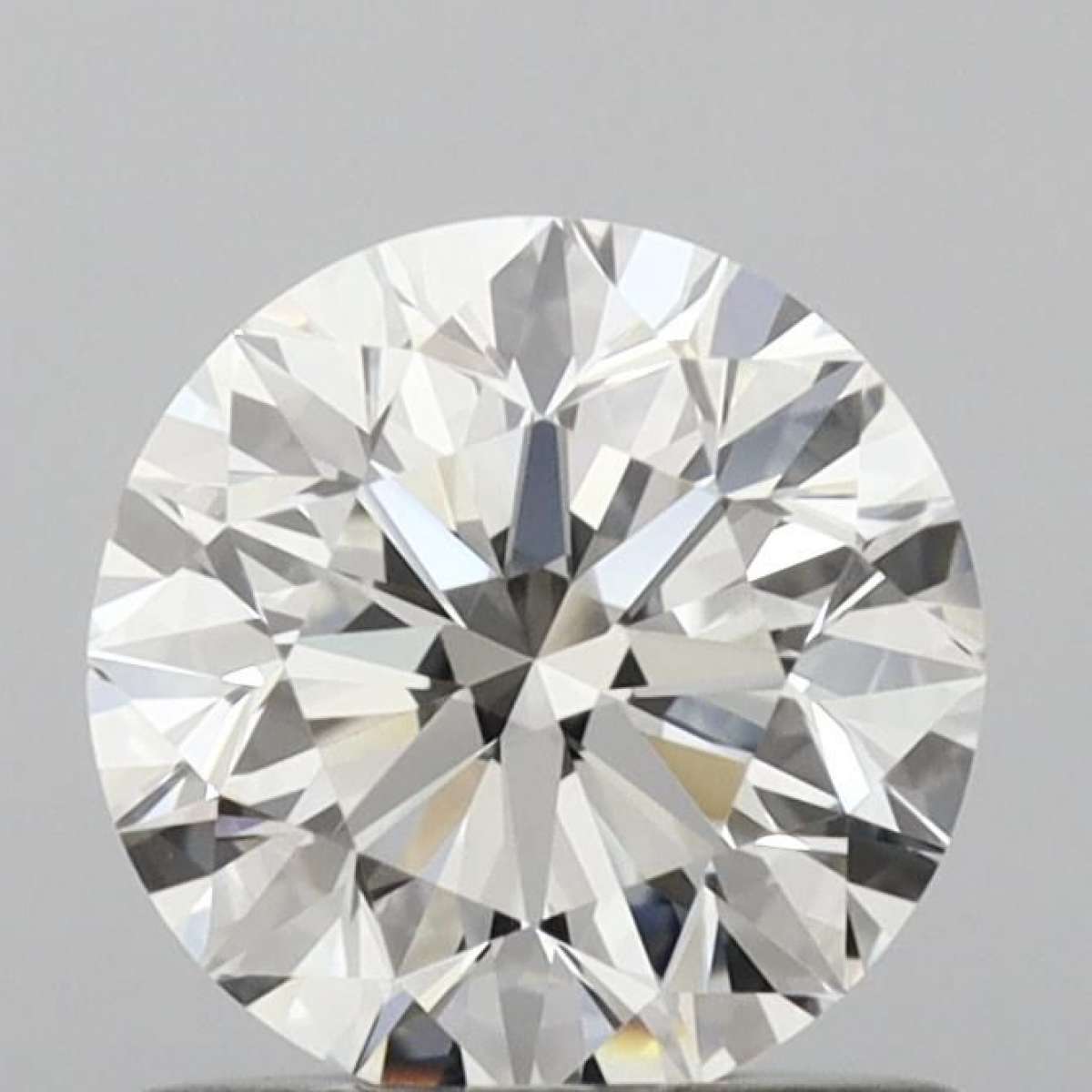 Certified Diamond IGI Carats 0.9 Color F Clarity IF  EX  EX  EX Fluorescence NON Brown No Green No Milky No EyeClean 100%