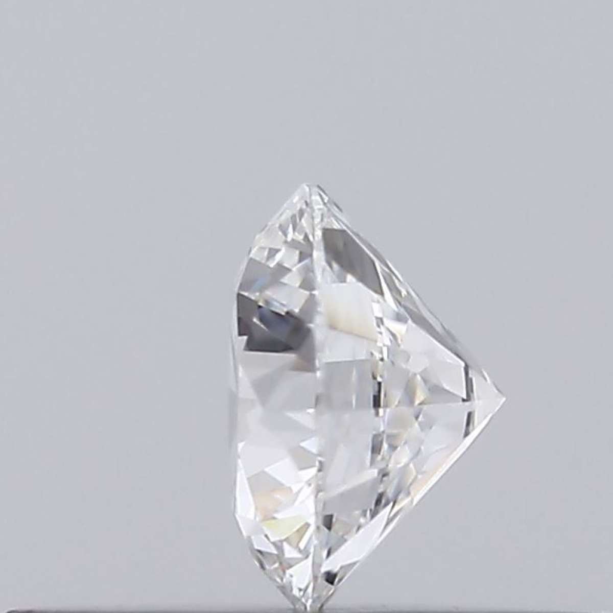 Certified Diamond GIA Carats 0.22 Color D Clarity VVS2  EX  EX  EX Fluorescence NON Brown No Green No Milky No EyeClean 100%