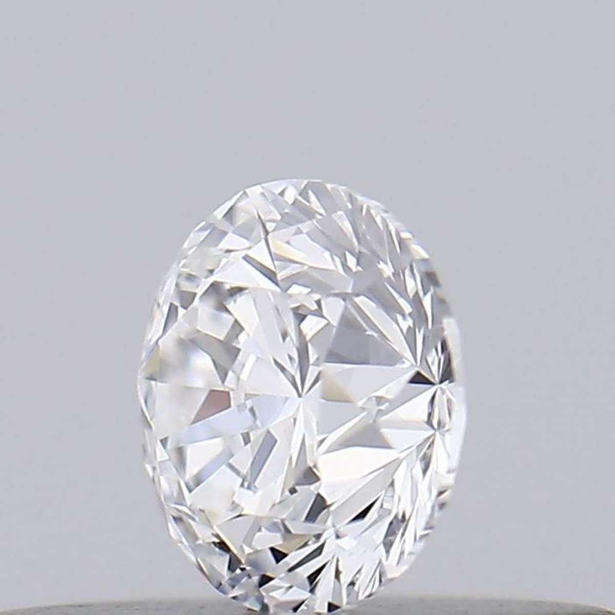 Certified Diamond GIA Carats 0.23 Color D Clarity VS1  VG  VG  VG Fluorescence NON Brown No Green No Milky No EyeClean 100%