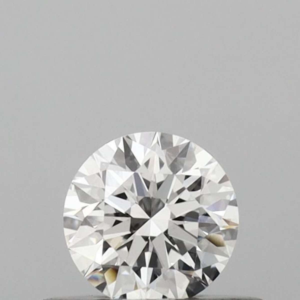 Certified Diamond GIA Carats 0.31 Color E Clarity VS1  EX  EX  EX Fluorescence NON Brown No Green No Milky No EyeClean 100%