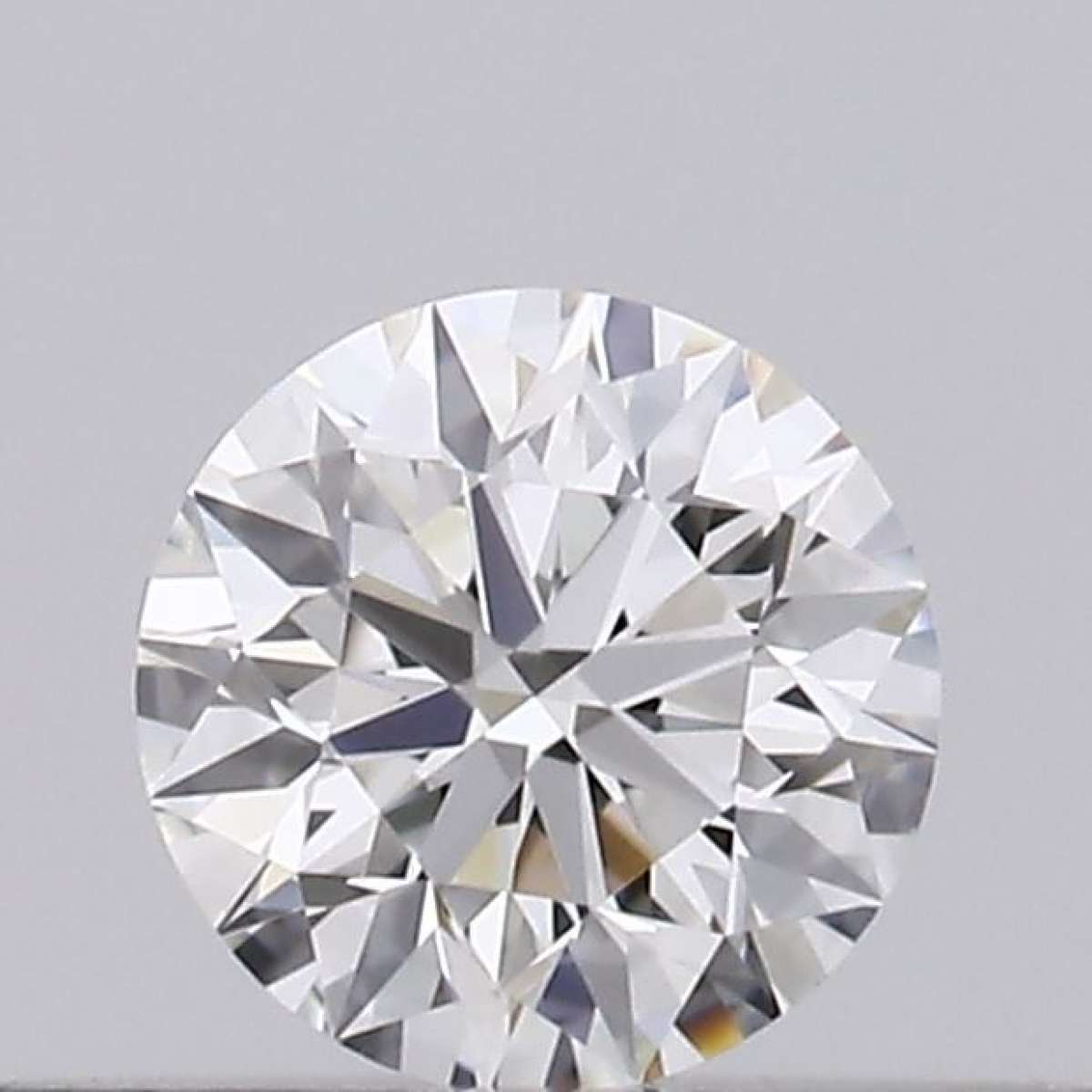 Certified Diamond GIA Carats 0.19 Color G Clarity VVS1  EX  EX  EX Fluorescence FNT Brown No Green No Milky No EyeClean 100%