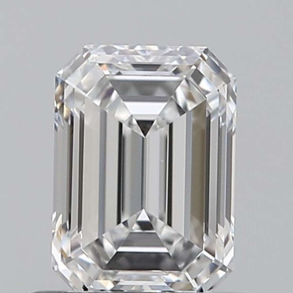 Certified Diamond GIA Carats 0.71 Color E Clarity VVS2  -  EX  EX Fluorescence NON Brown No Green No Milky No EyeClean 100%