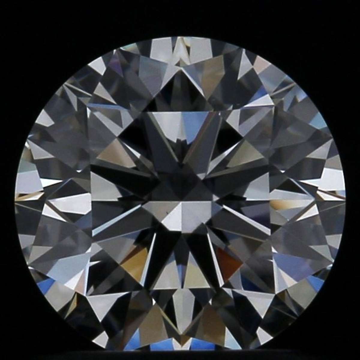 Certified Diamond GIA Carats 0.9 Color E Clarity VVS2  VG  EX  EX Fluorescence NON Brown No Green No Milky No EyeClean 100%